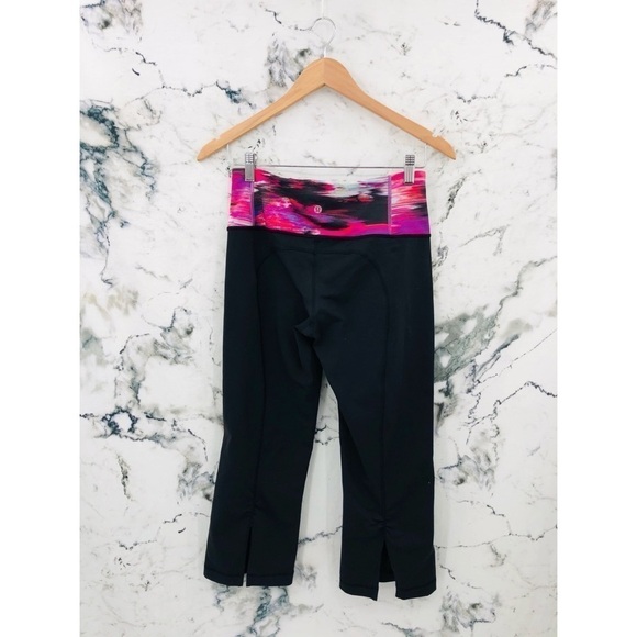 M002 Lululemon Gather & Crow Crop II *Full-On Luon - Picture 5 of 6